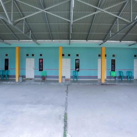 Oyo 2692 Penginapan Mba Ros Banjarbaru Exterior photo